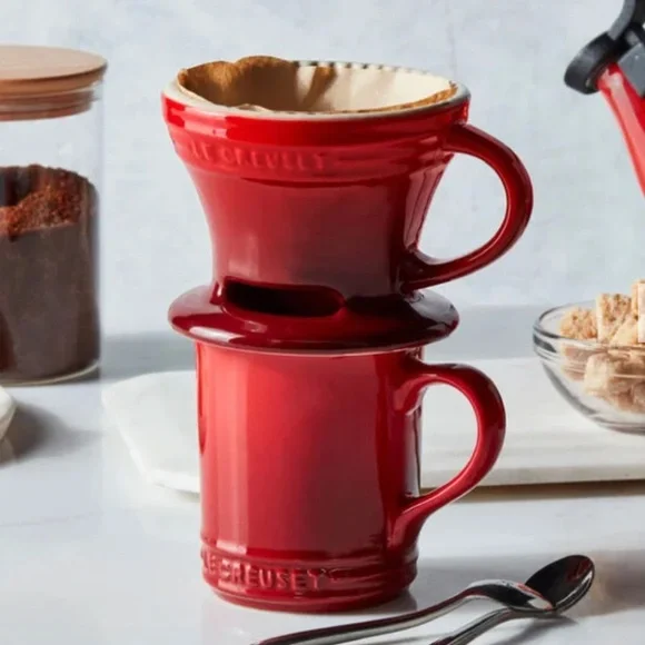 Le Creuset Pour Over Coffee and Mug Set - Picture 8 of 8